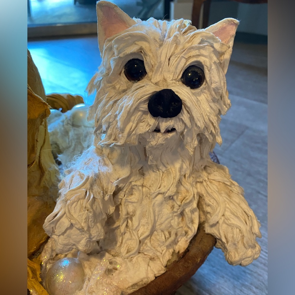 papier-mâché dogs in a papier-mâché basket artist signed. Purchased in a Gallery - Picture 7 of 16